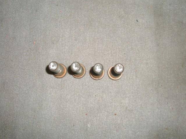 Left Hand Studs C Body Disc's 005 (Small).jpg