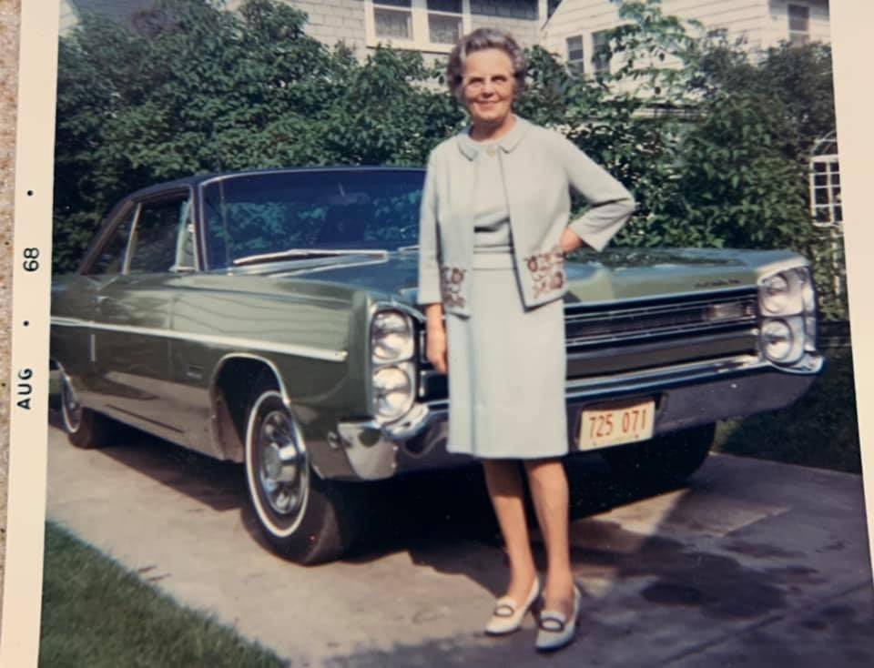 08-1968.Plymouth.Fury.Picture.jpeg