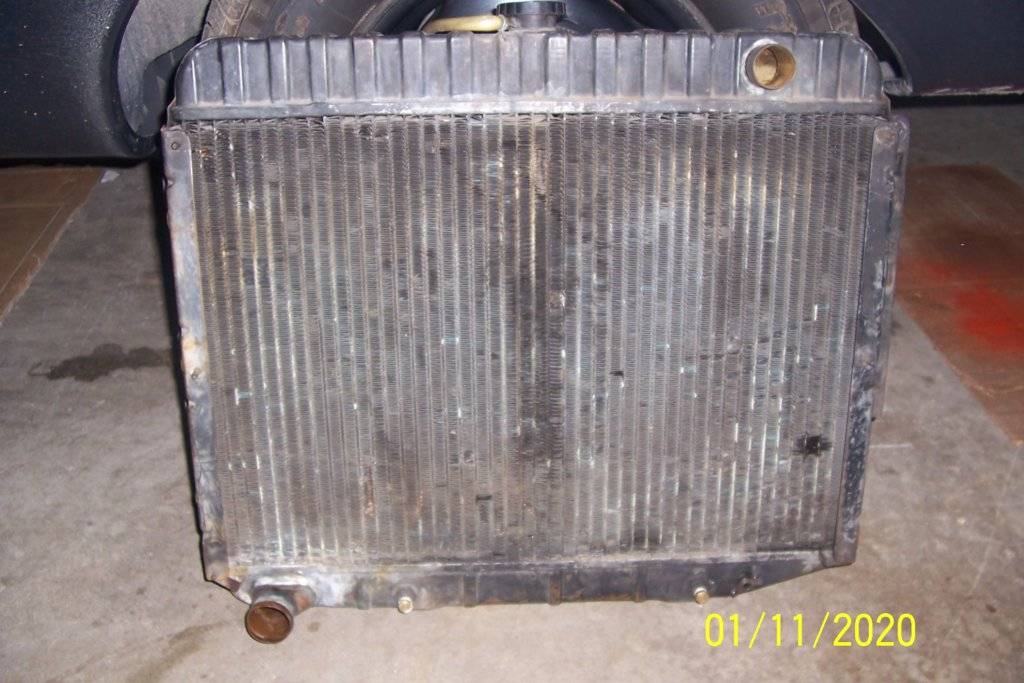 For Sale - radiator # 2949038 | For C Bodies Only Classic Mopar Forum