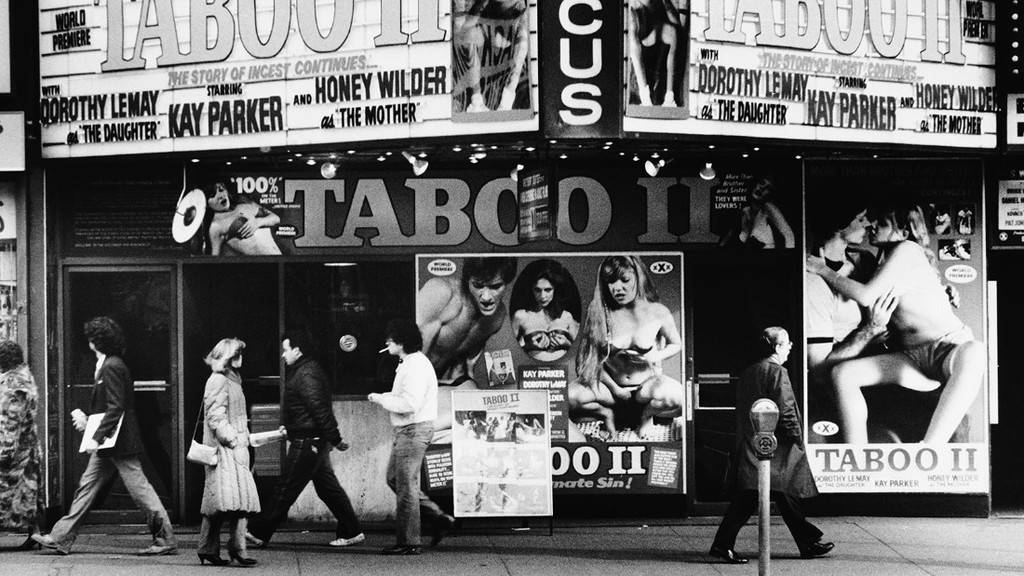 160406173021-03-ny-80s-times-square-before-super-tease.jpg