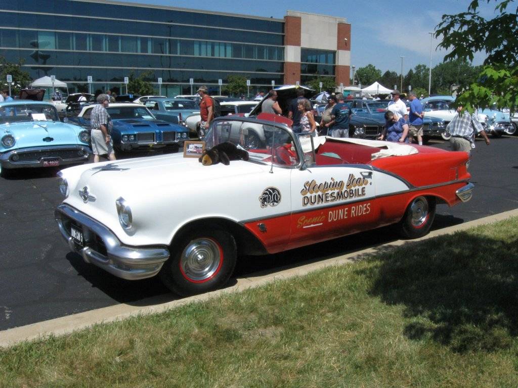 1956 88 Dunesmobile #5 Olds Homecoming Lansing 06 18 2016 b.JPG