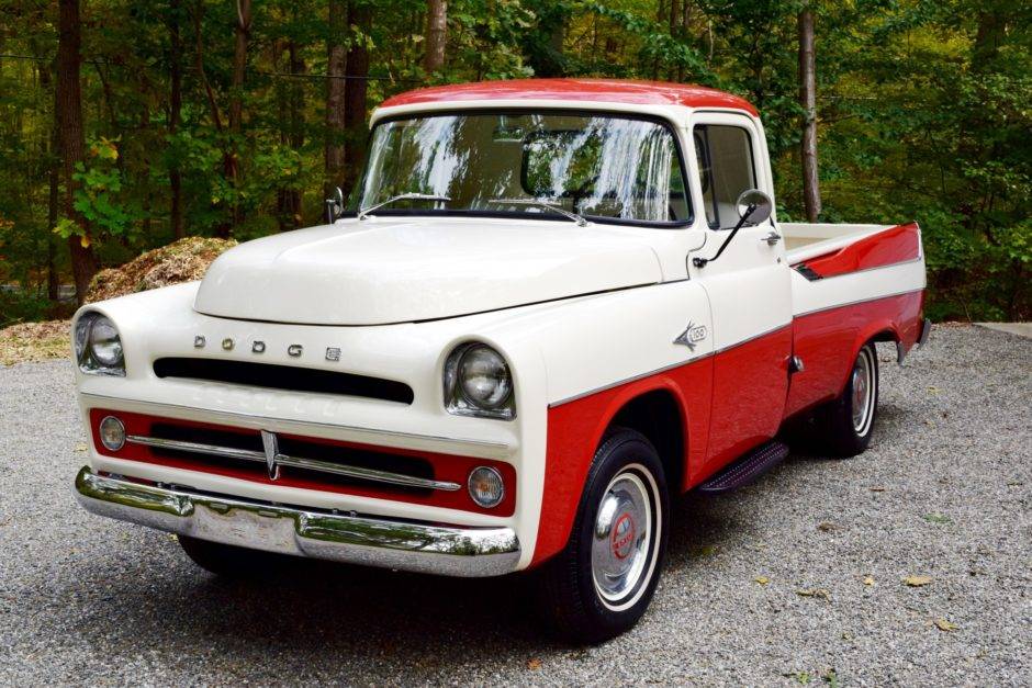 1957_dodge_d-100_sweptside_15416417496bc0bae78DSC_0817-940x627.jpg