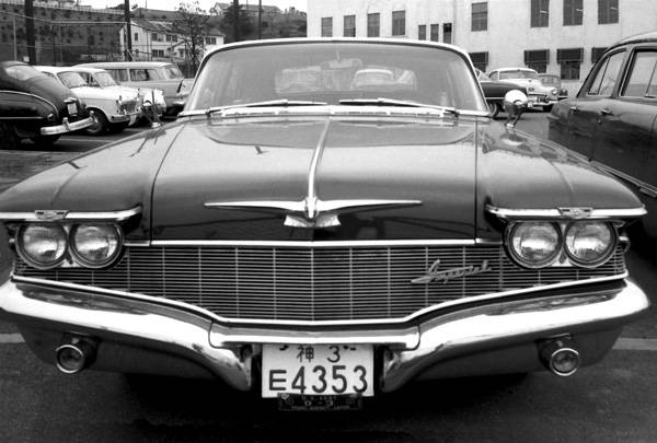 1960 Imperial LeBaron 4dr. Sedan Japan 1.jpg