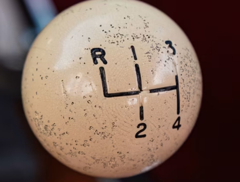 1965 Chrysler 300L Shift Knob.jpg