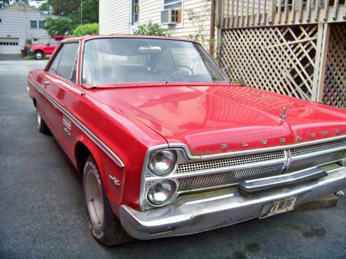 1965.Plymouth.Sport.Fury.2-dr.37K.org.miles.all.numbers.match.rare.426.wedge.Hemmings.001.jpg