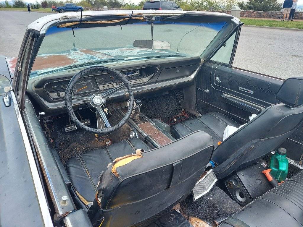 1967 Plymouth Sport Fury Convertible 383 4spd (Non Numbers Matching).008.jpg