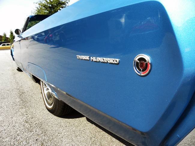 1968-chrysler-300-emblems.jpg