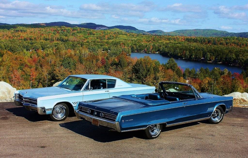 1968 chrysler 300 pair 5.JPG