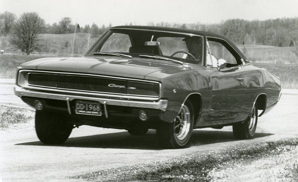 1968-dodge-charger-hemi-archived-instrumented-test-review-car-and-driver-photo-611865-s-original.jpg