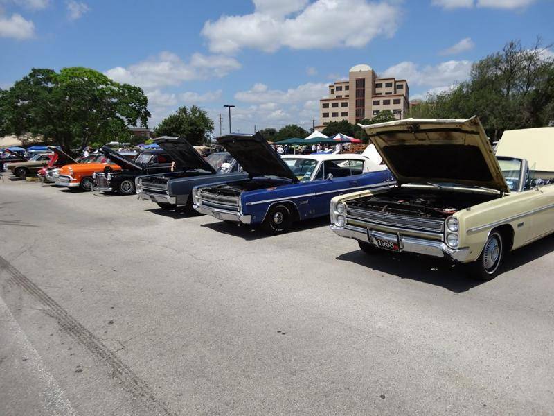 1968 Fury's all lined up!!.jpg