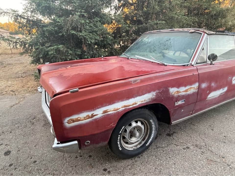 1968 Plymouth Fury Sport $1,000 in Madera CA.002.jpg