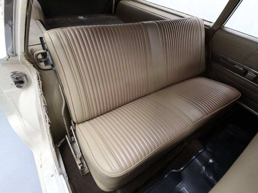 1968-plymouth-suburban-custom-11.jpeg