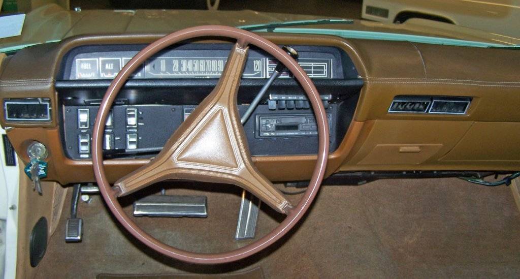 1969 dodge polara 213277 2011 steering wheel.jpg