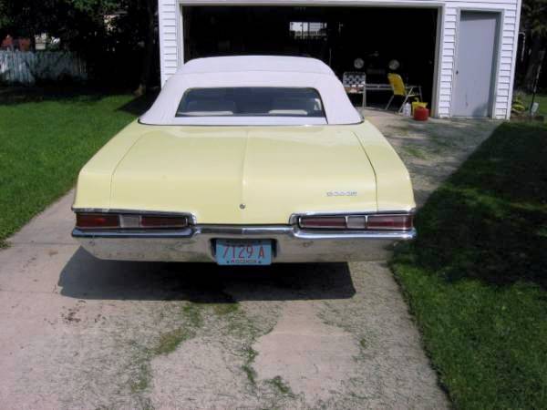 1969 dodge polara 500 convertible rear.jpg