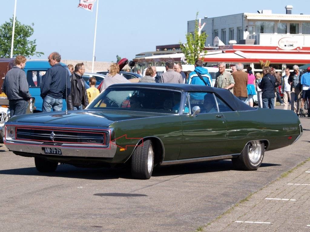 1969_Chrysler_300_pic3.JPG
