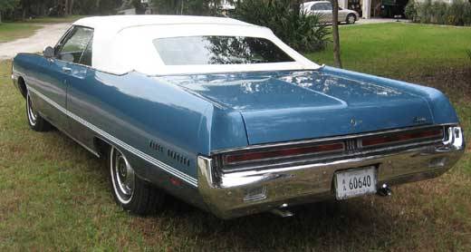 1969ChryslerThreeHundredconvrt06.jpg