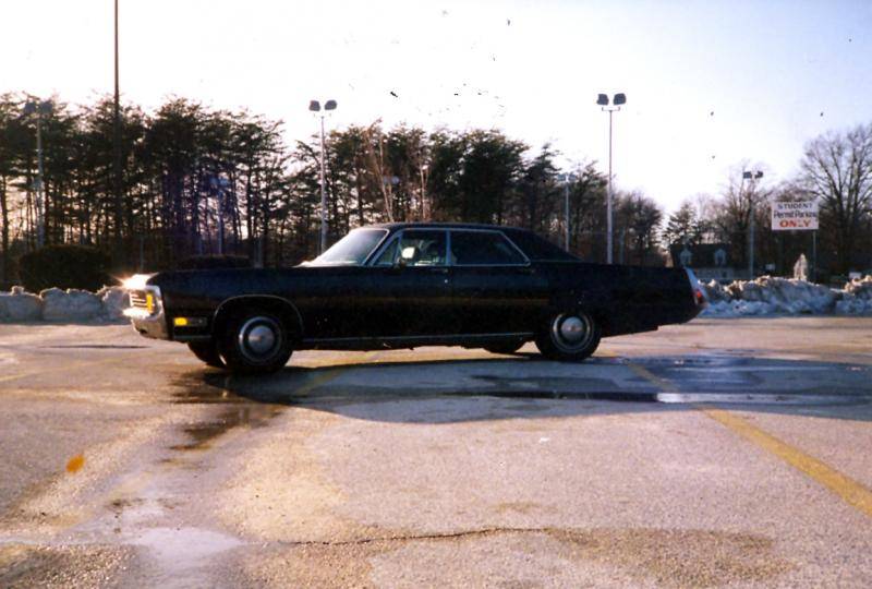 1970 Chrysler Imperial LeBaron 20.jpg