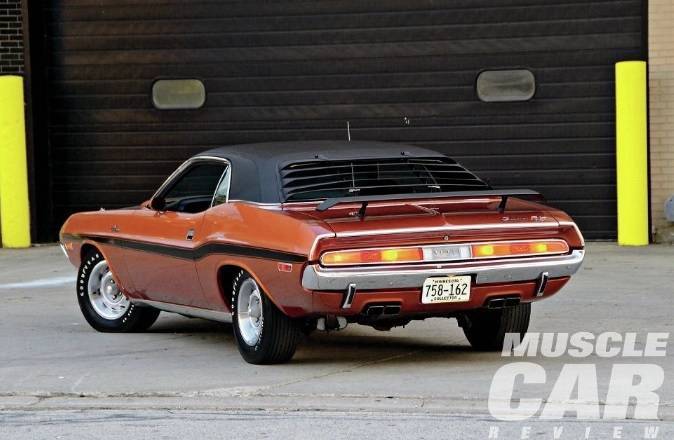 1970-Dodge-Challenger-RT-rear.jpg