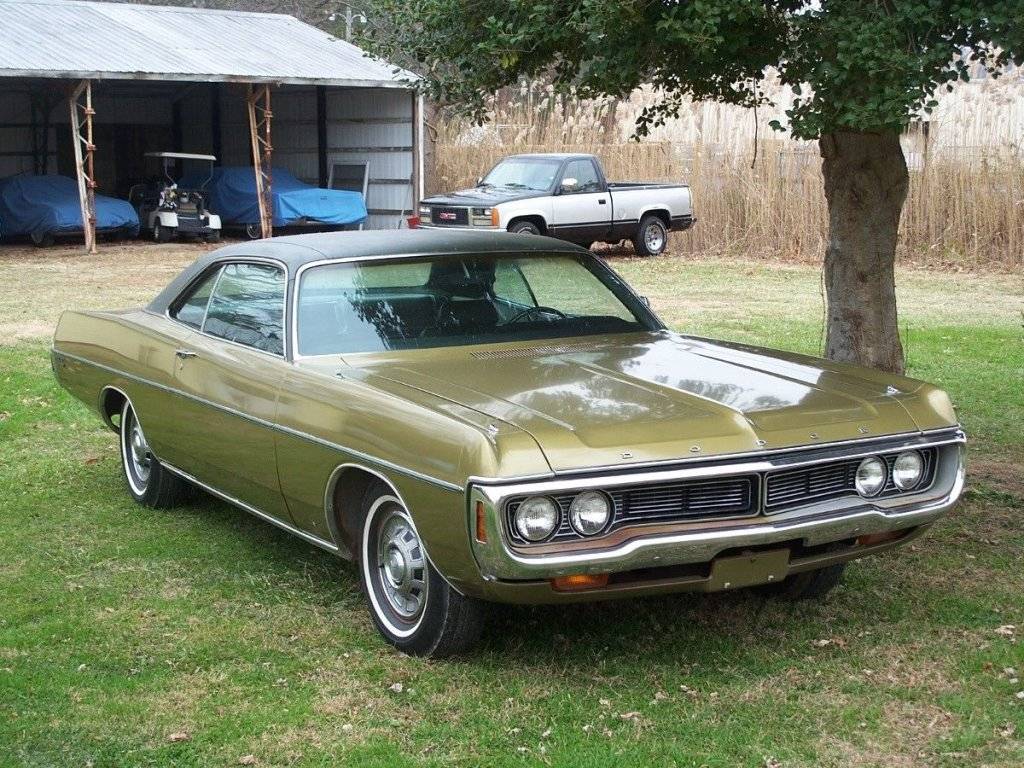 1970-dodge-polara-original-survivor-paint-and-interior-1.JPG