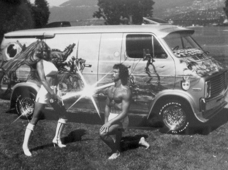 1970s-custom-van-airbrush-paint-job-beauty-queen.jpg