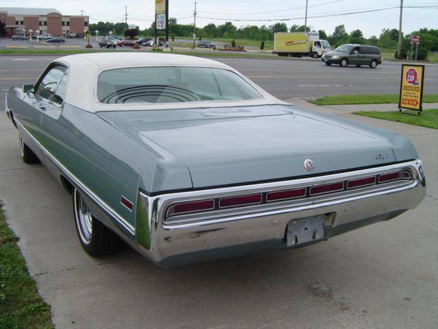 1971 Chrysler 300 Light Blue Rear Quarter View.jpg