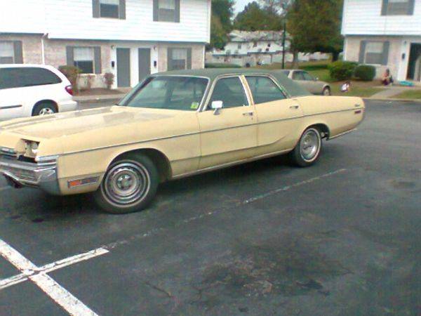 1972 Dodge Monaco 17.jpg