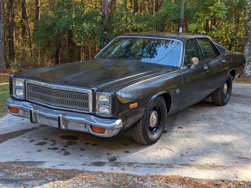 1977 Plymouth Fury  Factory A38 Police Package Car with E68 400 HP Engine.01.jpg