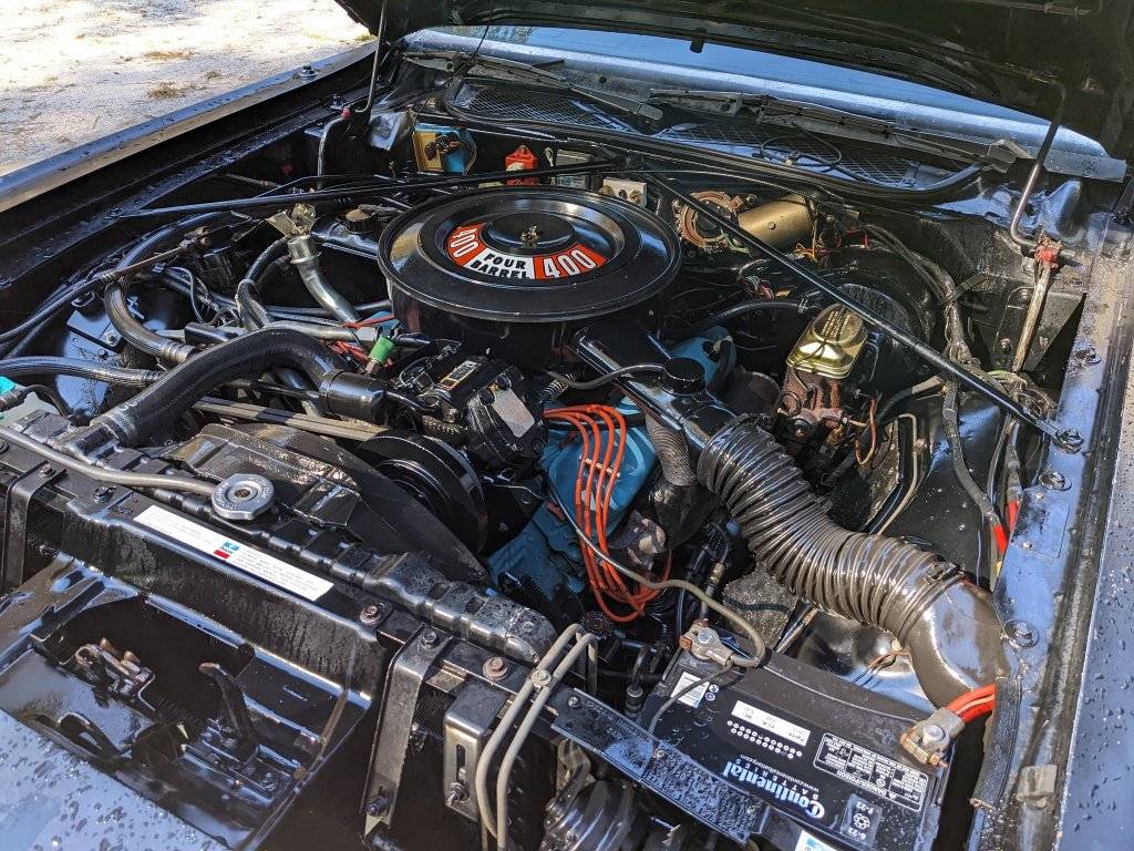 1977 Plymouth Fury  Factory A38 Police Package Car with E68 400 HP Engine.07.jpg