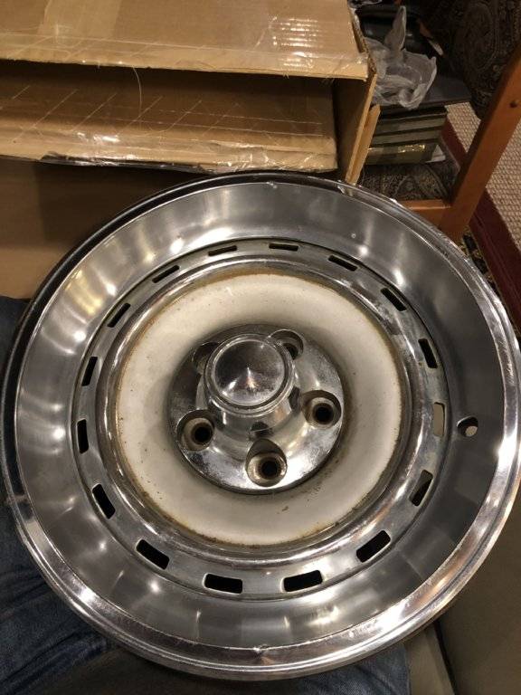 SOLD - Chrysler road wheels | For C Bodies Only Classic Mopar Forum