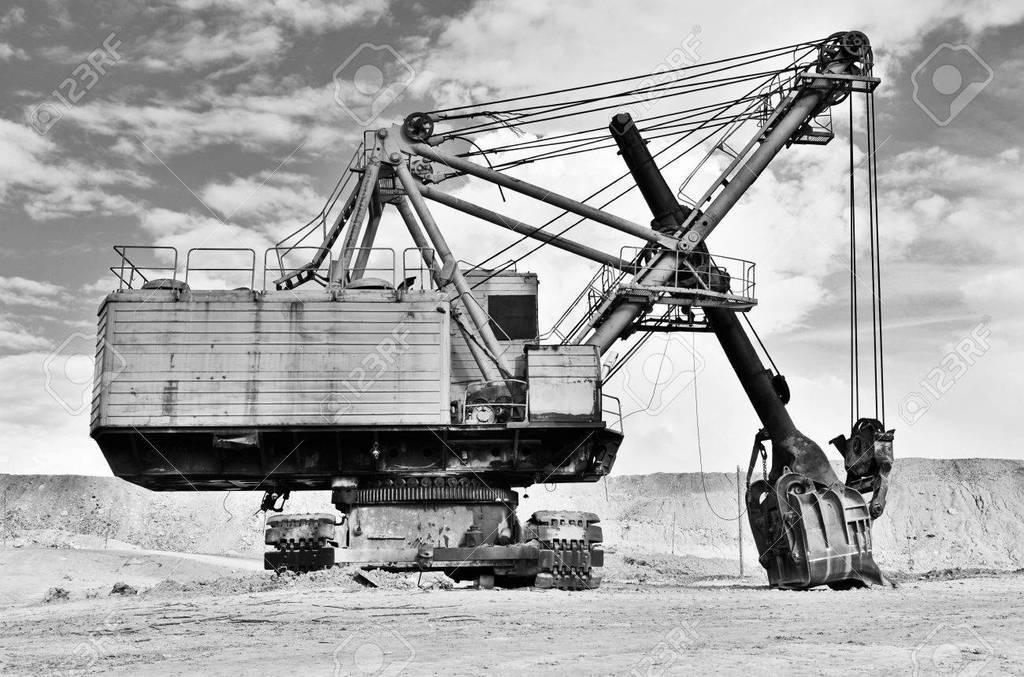 22927415-mining-industry-machine-vintage-excavator.jpg