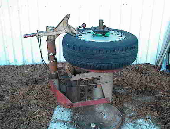 4621d1040215715-wheel-balancer-recommendation-compressedtiremachine.jpg
