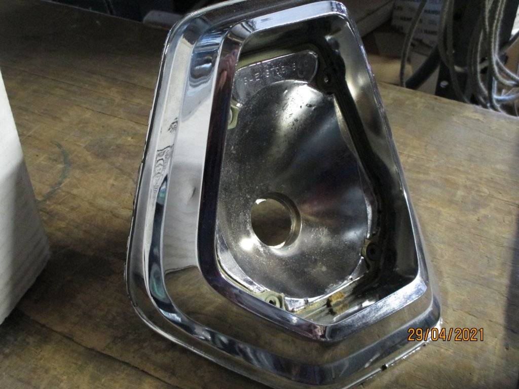 64 Chry L tail fixture.JPG