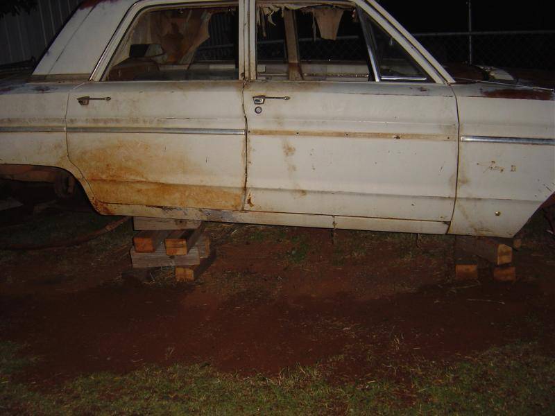 66 plymouth fury 11 008.jpg