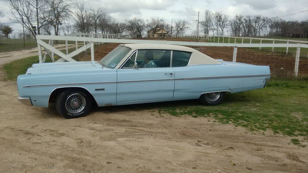 68 Plymouth Fury lll, 2dr, orig 383 motor, VGUC, runs great, mopar fans look!!.002.jpg