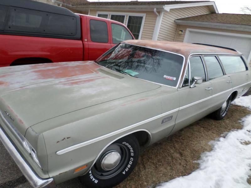 69 fury left front (Large).jpg