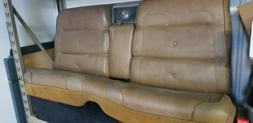 72 Imp rear seats 2.jpg