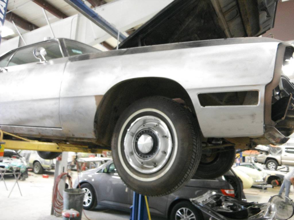 8072-Chrysler300-restoration-26.jpg