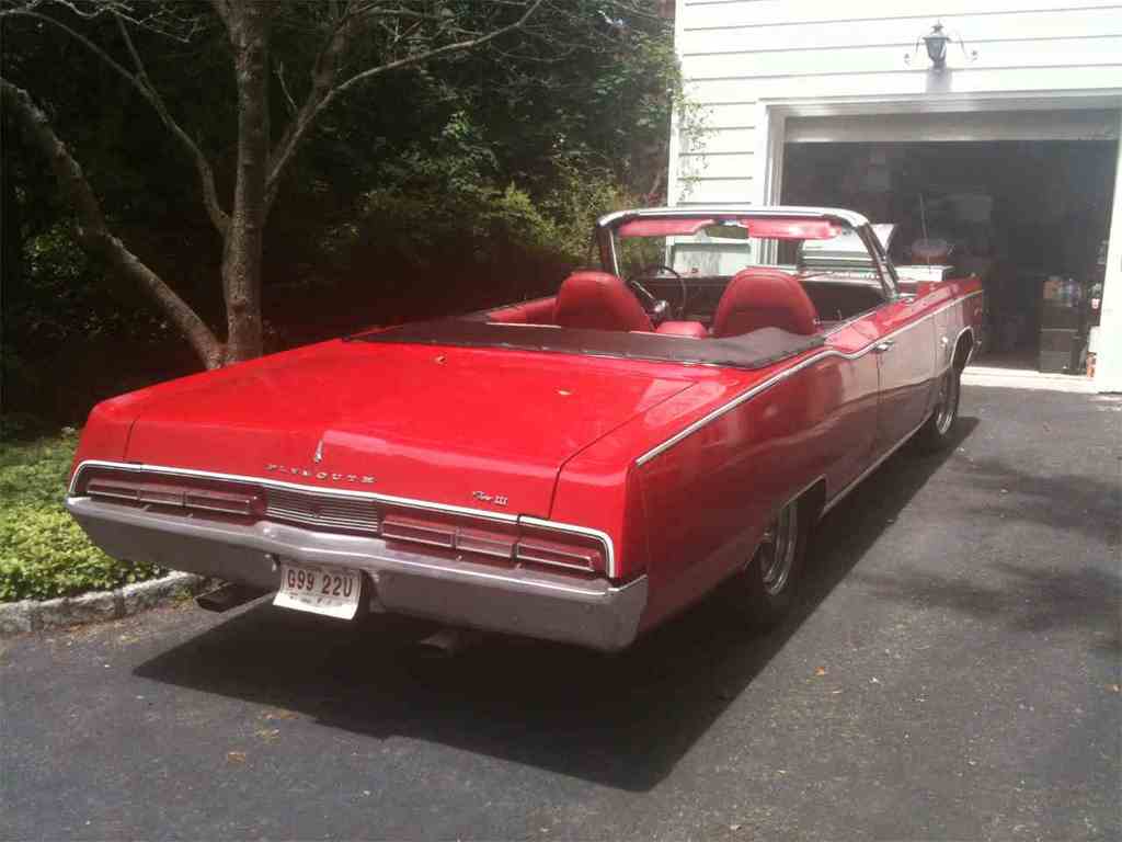 8131755-1967-plymouth-fury-iii-convertible-std-c.jpg