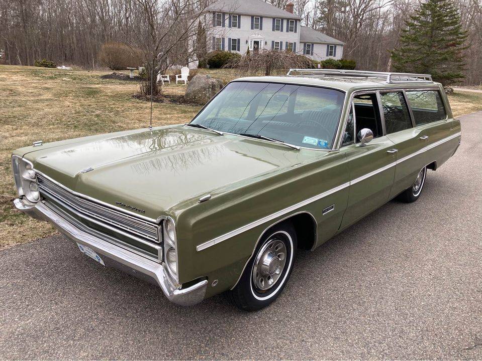 NOT MINE - 1968 Plymouth fury custom suburban | For C Bodies Only ...