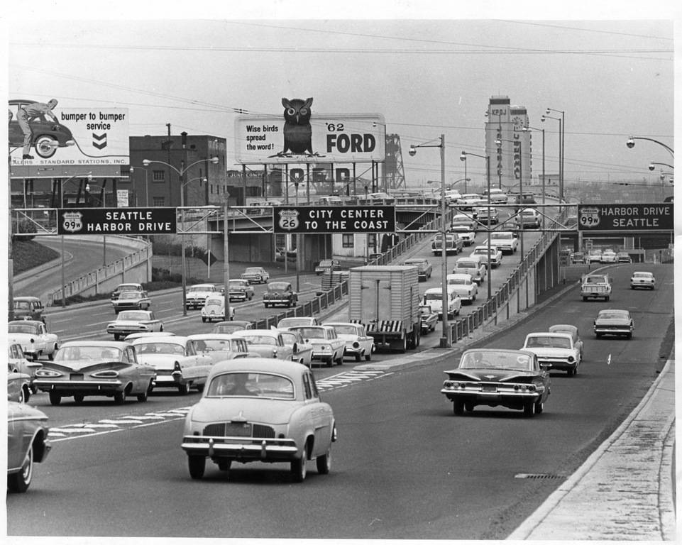 a2005-001-272-sw-harbor-dr-looking-north-from-clay-and-market-1962.jpg