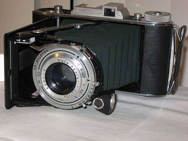 agfa_billy_02.jpg