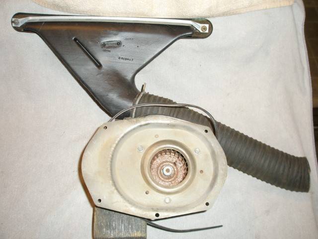 AIR CLEANER READ DEFOGER 002 (Small).JPG