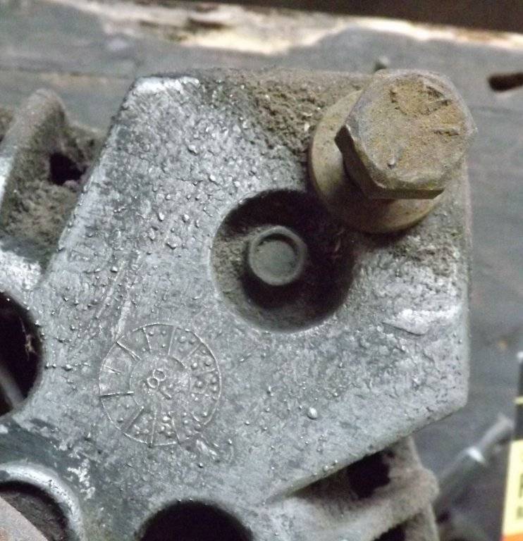 alternator2.jpg