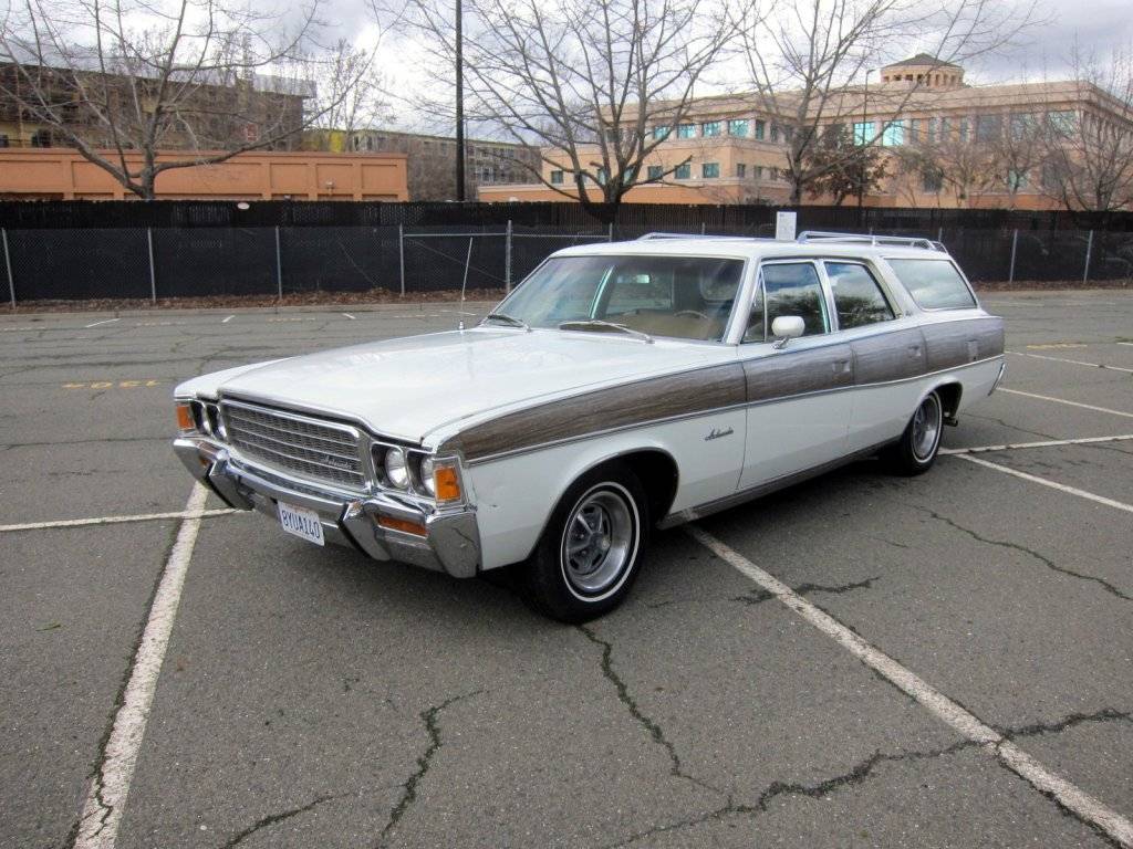 Ambassador_1972_Brougham_wagon_001.jpg