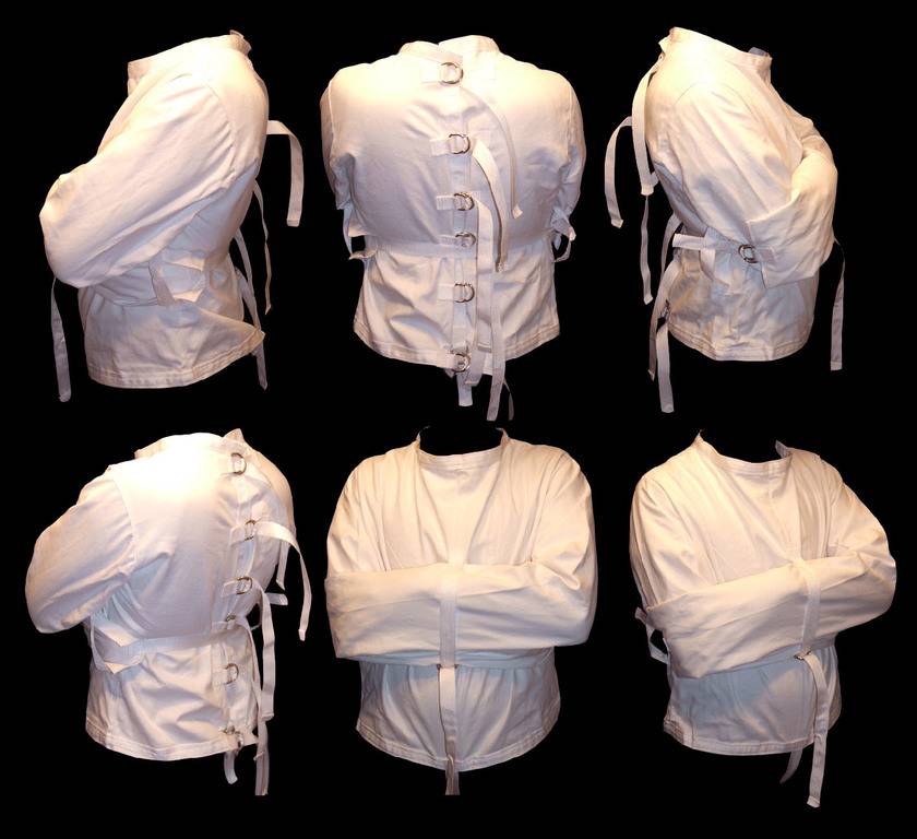 arkham_asylum_straitjacket_by_theprincessbee.jpg