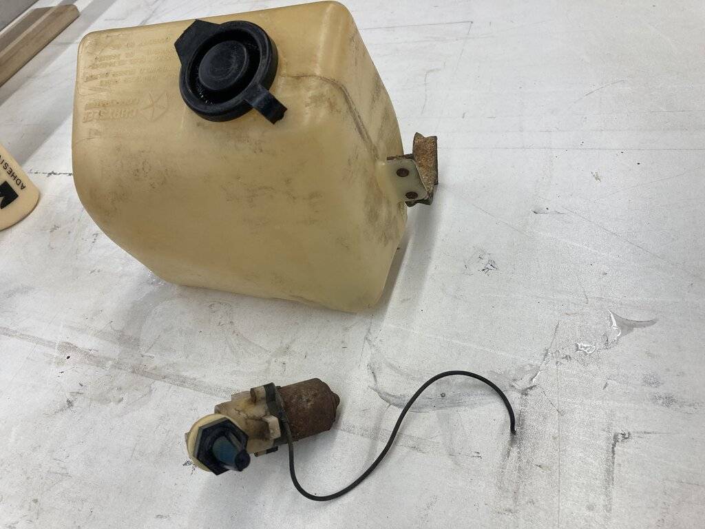 SOLD - Another 3431154 washer jug | For C Bodies Only Classic Mopar Forum