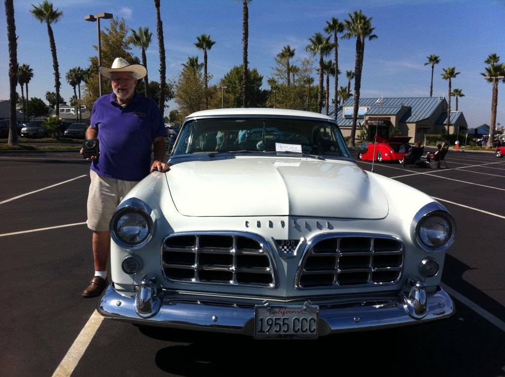 Barber and his 300 at Discovery Bay 9-17-11.JPG