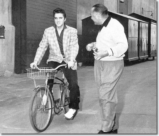 bike-elvis-hal-wallis.jpg