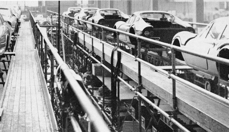 black-and-white-ferrari-factory-evokes-the-spirit-of-enzo-1476934819245.jpg