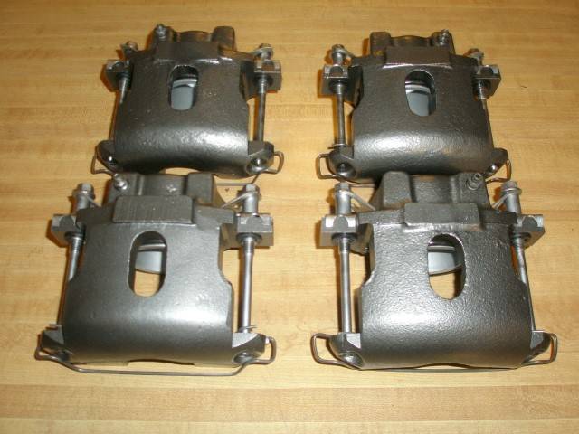 Caliper Mounts & Calipers 010 (Small).JPG